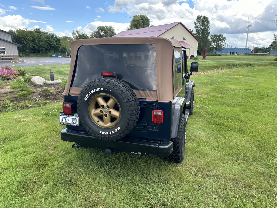 2002 Jeep TJ Wrangler - Image 30 of 31