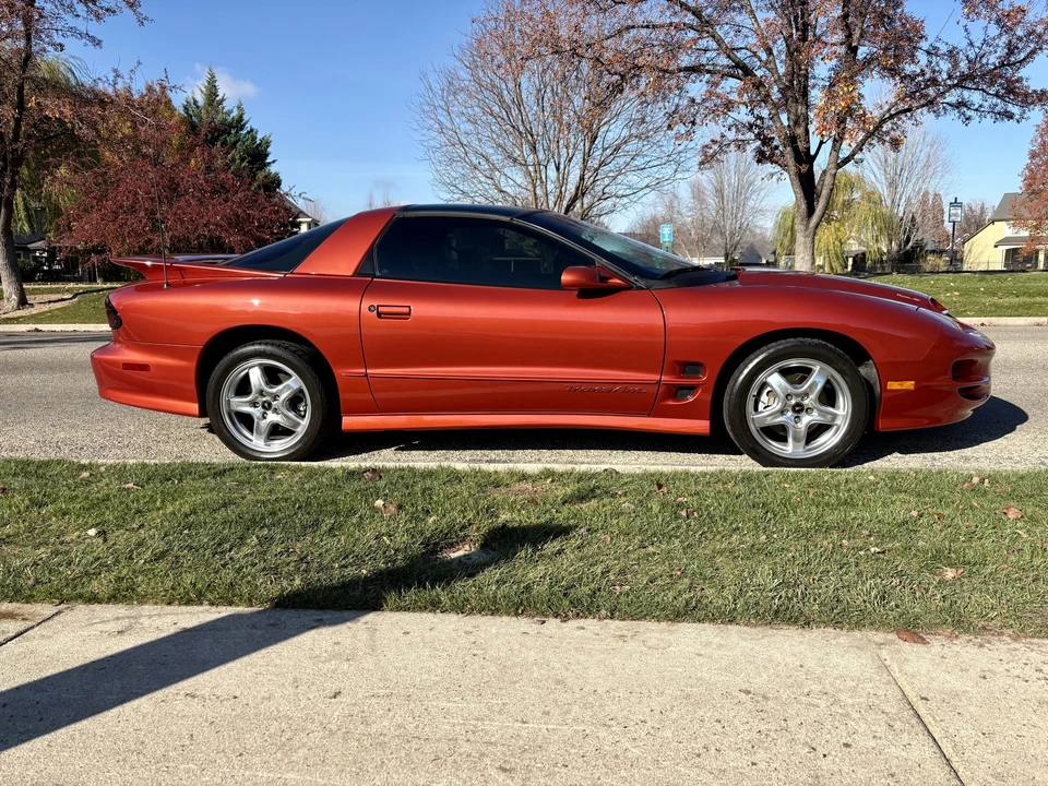 2002 Pontiac Firebird Trans Am 4th Gen - Image 11 of 31