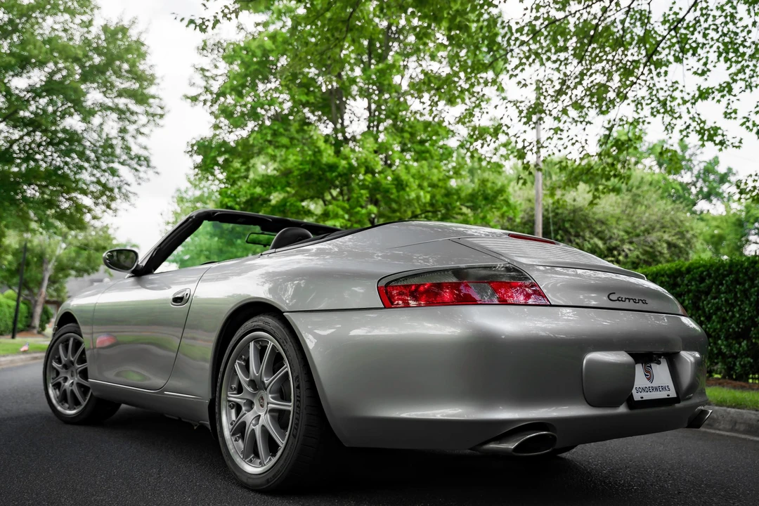 2002 Porsche 996 Carrera - Image 11 of 31