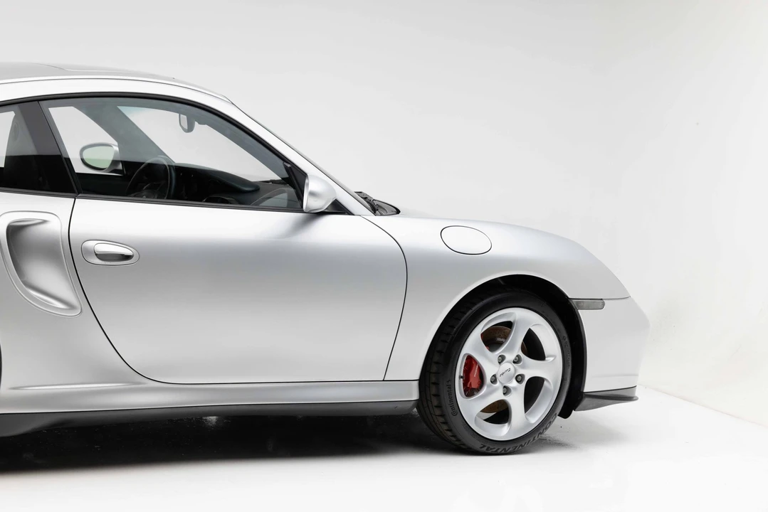 2002 Porsche 996 Turbo - Image 13 of 31