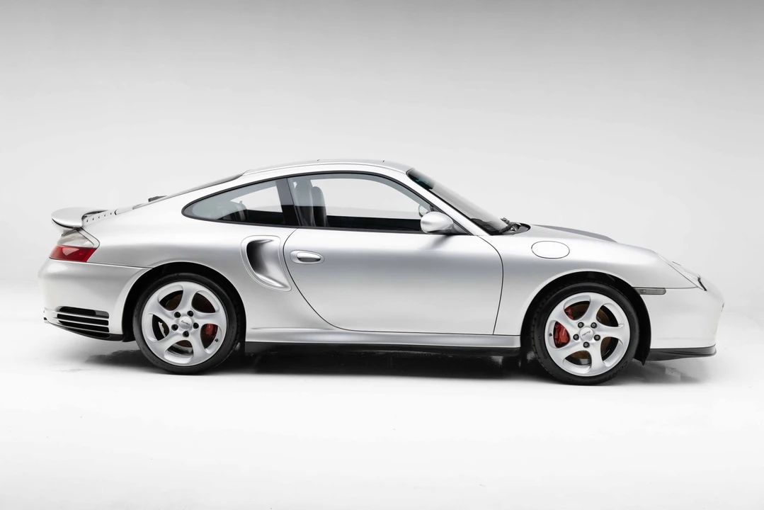 2002 Porsche 996 Turbo - Image 6 of 31