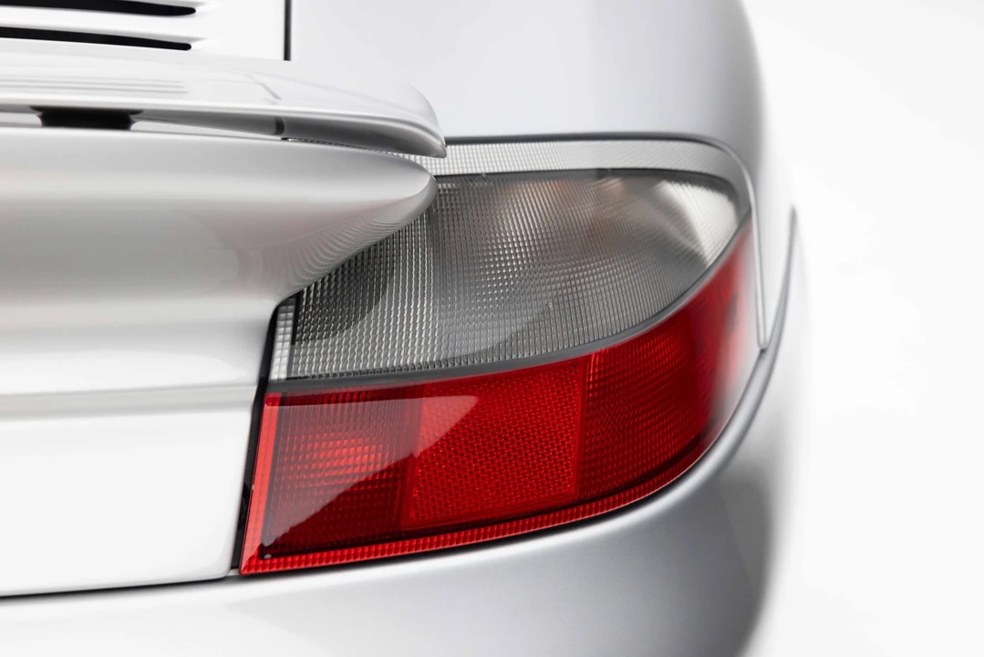 2002 Porsche 996 Turbo - Image 24 of 31