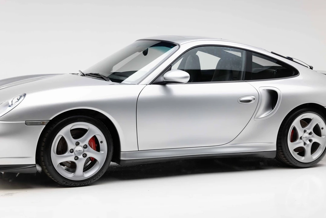2002 Porsche 996 Turbo - Image 14 of 31