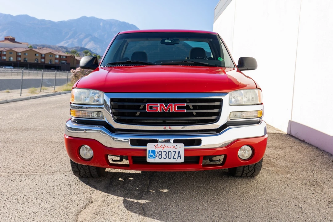 2003 GMC Sierra 2nd Gen - Image 10 of 31