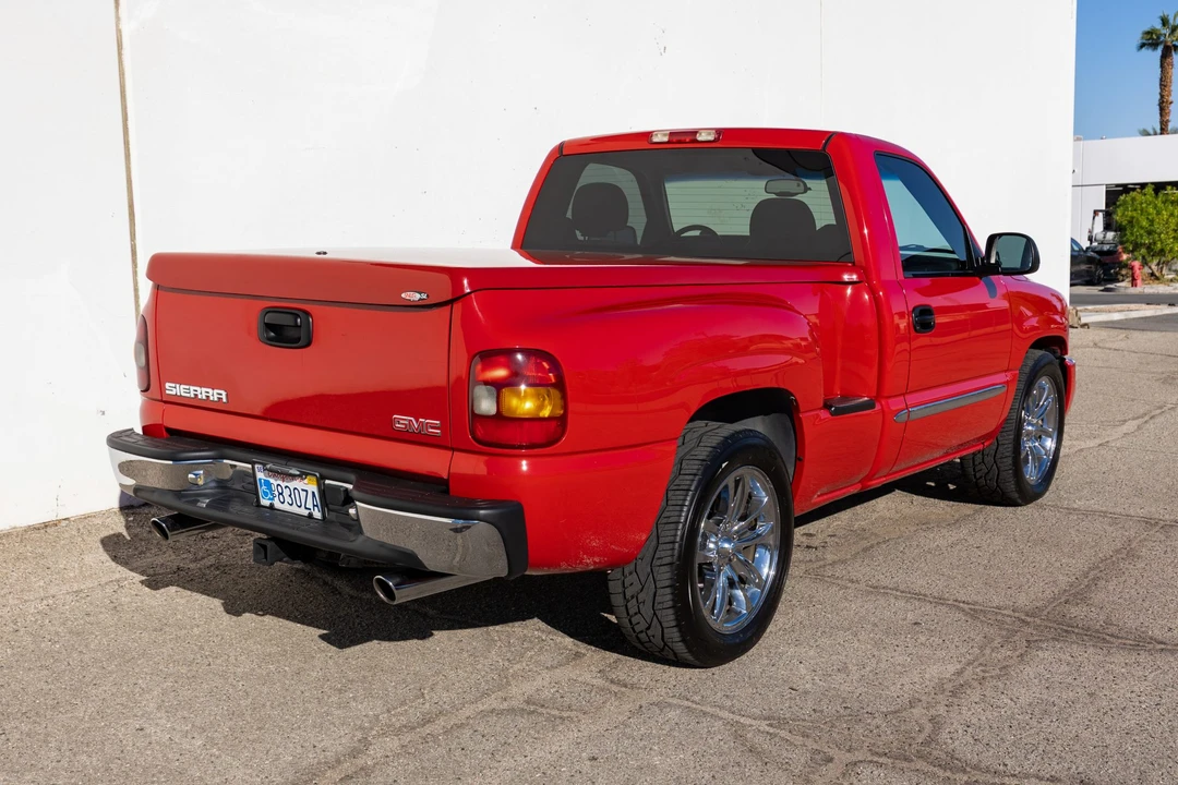 2003 GMC Sierra 2nd Gen - Image 7 of 31