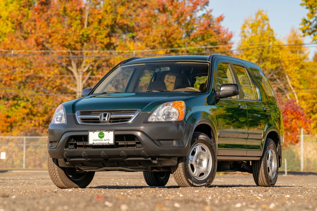 2003 Honda CR-V 2nd Gen - Image 3 of 31