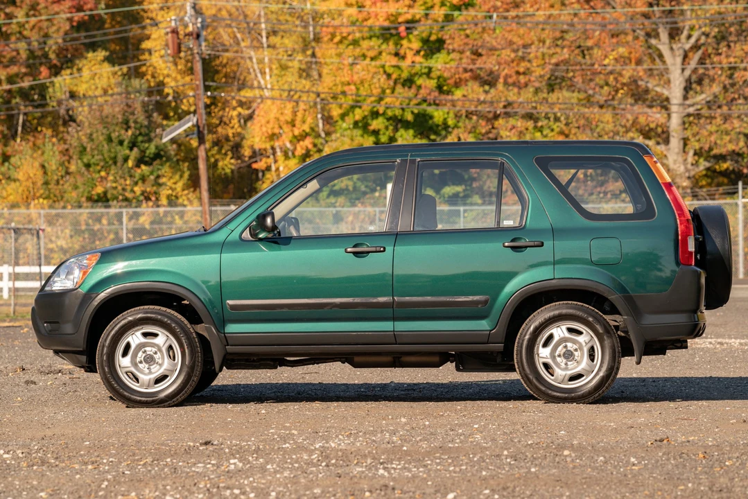2003 Honda CR-V 2nd Gen - Image 6 of 31
