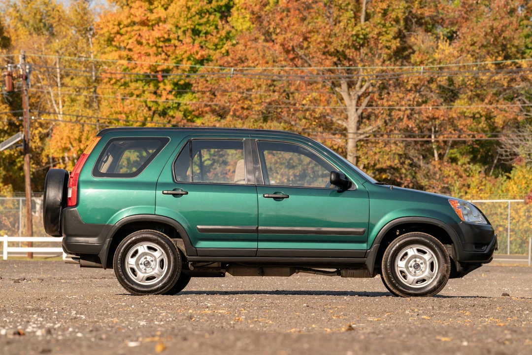 2003 Honda CR-V 2nd Gen - Image 14 of 31