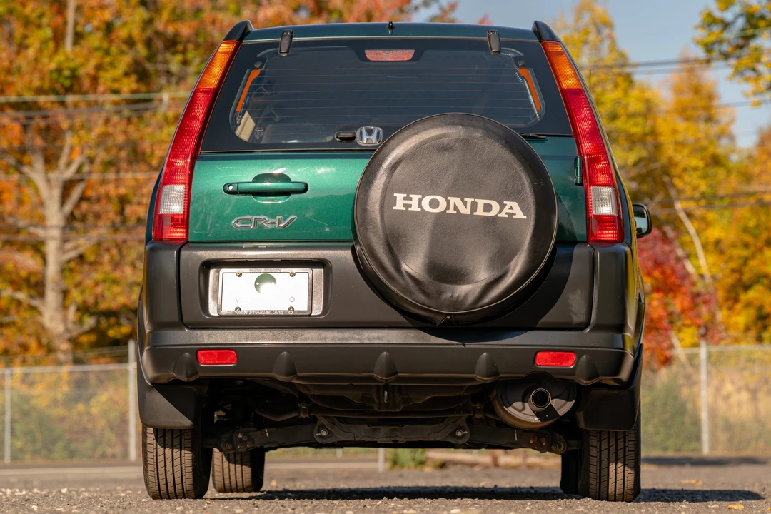 2003 Honda CR-V 2nd Gen - Image 11 of 31