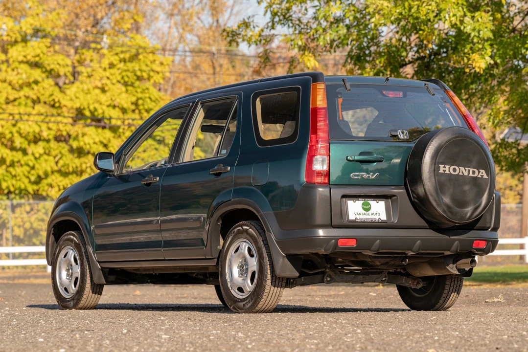 2003 Honda CR-V 2nd Gen - Image 8 of 31