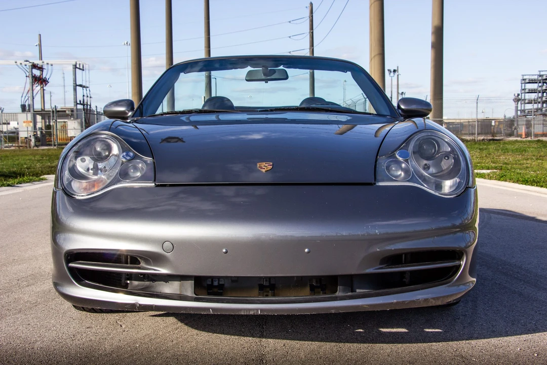 2003 Porsche 996 Carrera - Image 10 of 31