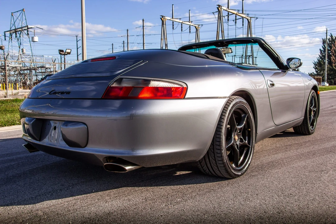 2003 Porsche 996 Carrera - Image 19 of 31