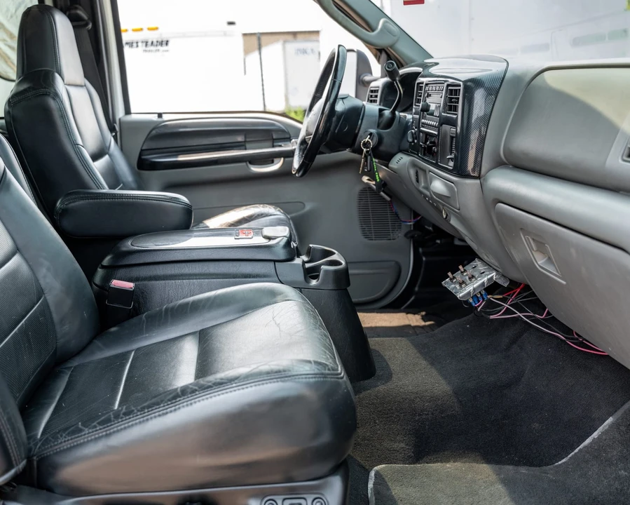 2004 Ford Super Duty 1st Gen - Image 29 of 31