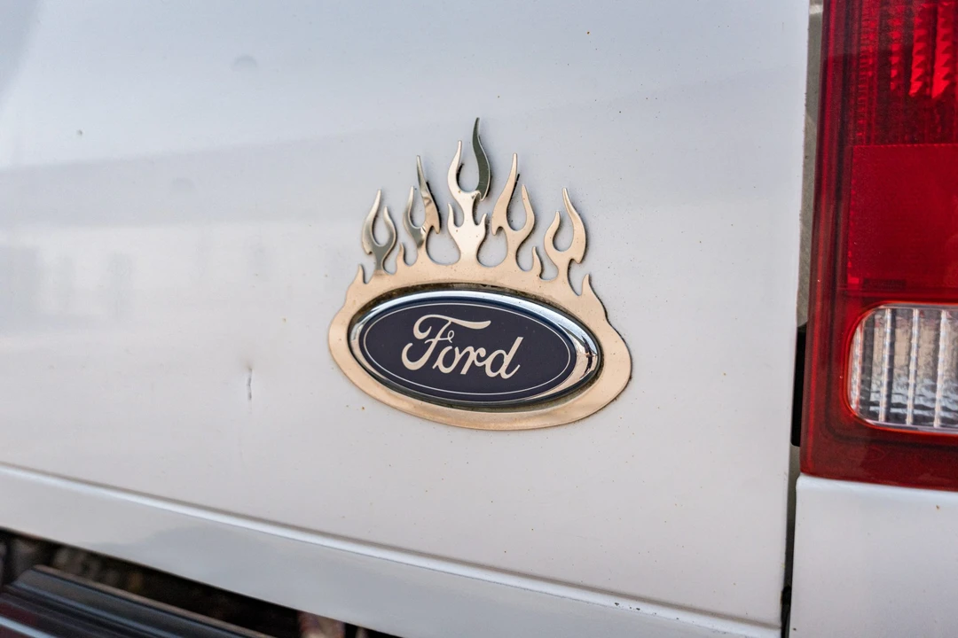 2004 Ford Super Duty 1st Gen - Image 18 of 31