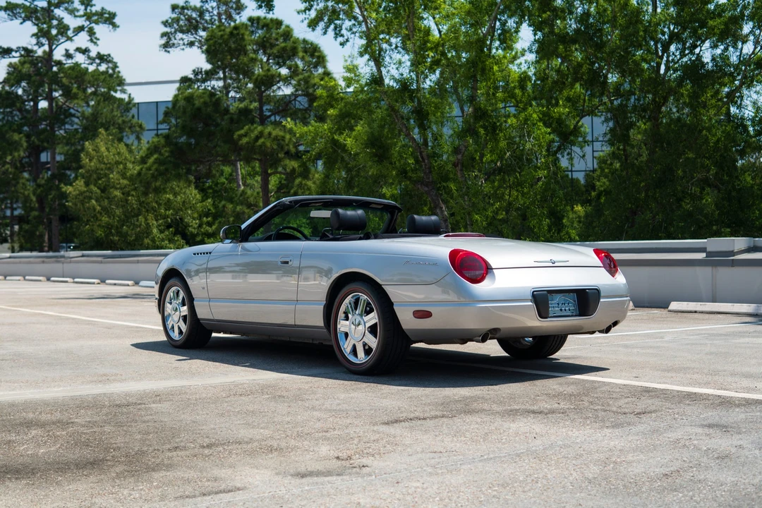 2004 Ford Thunderbird 11th Gen - Image 6 of 31
