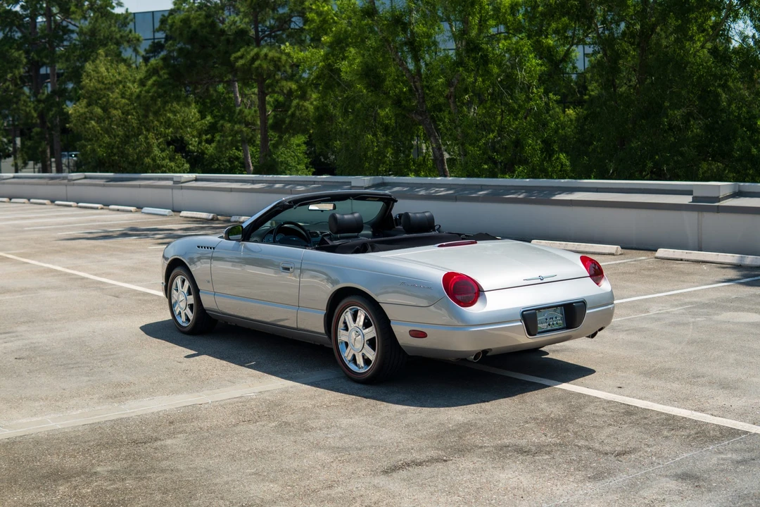 2004 Ford Thunderbird 11th Gen - Image 7 of 31