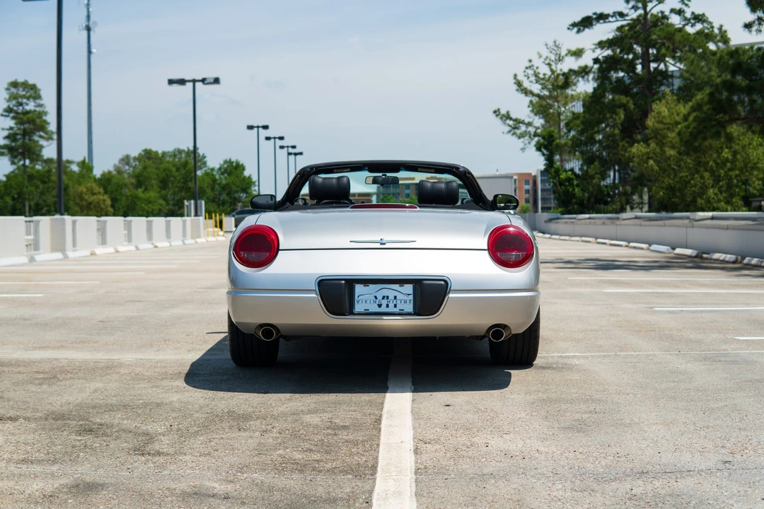 2004 Ford Thunderbird 11th Gen - Image 8 of 31
