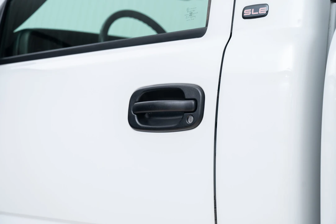2004 GMC Sierra 2nd Gen - Image 29 of 31