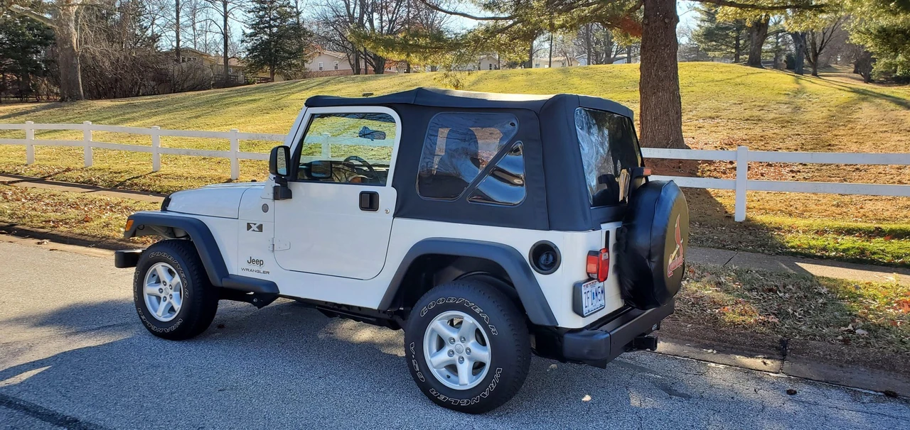 2004 Jeep TJ Wrangler - Image 14 of 31