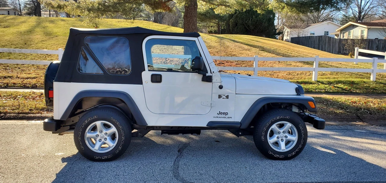 2004 Jeep TJ Wrangler - Image 22 of 31