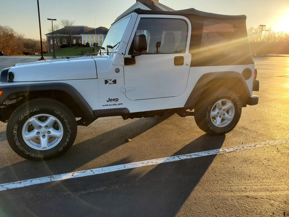 2004 Jeep TJ Wrangler - Image 5 of 31