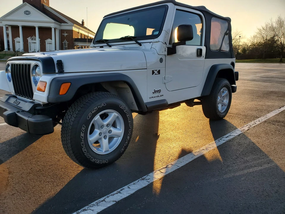 2004 Jeep TJ Wrangler - Image 3 of 31