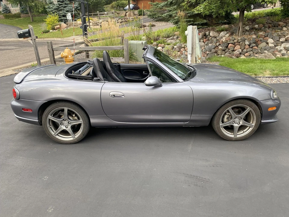 2004 Mazda NB Mazdaspeed MX-5 Miata - Image 16 of 31