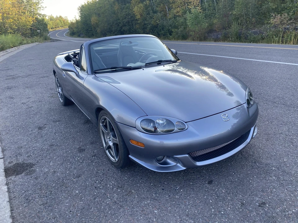 2004 Mazda NB Mazdaspeed MX-5 Miata - Image 2 of 31