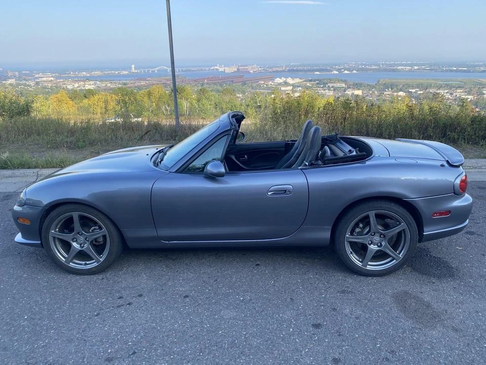 2004 Mazda NB Mazdaspeed MX-5 Miata - Image 8 of 31