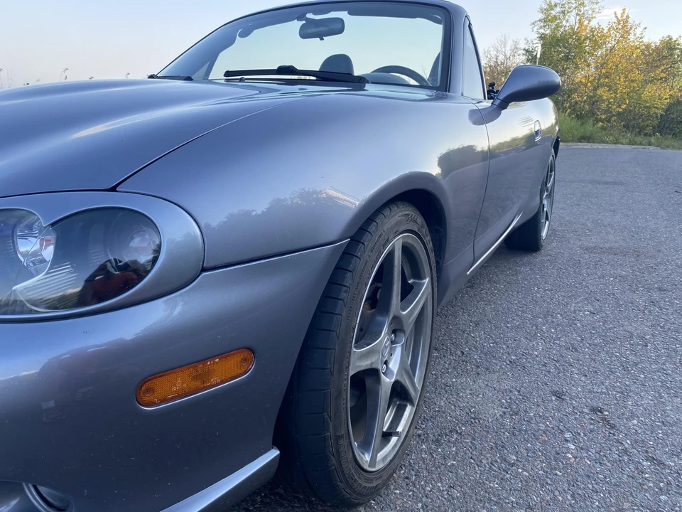 2004 Mazda NB Mazdaspeed MX-5 Miata - Image 18 of 31
