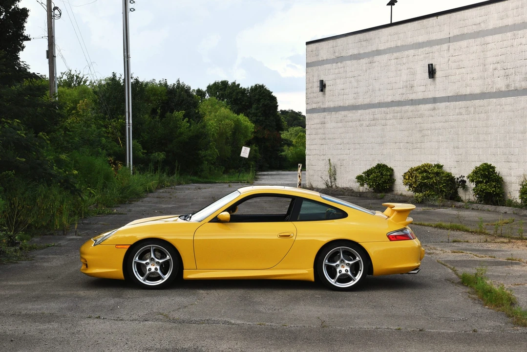 2004 Porsche 996 Carrera - Image 9 of 31