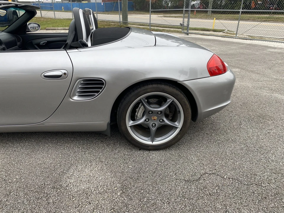 2004 Porsche 986 Boxster S - Image 27 of 31