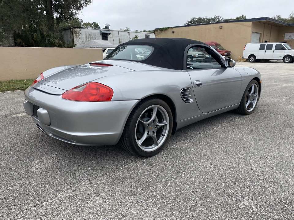 2004 Porsche 986 Boxster S - Image 16 of 31