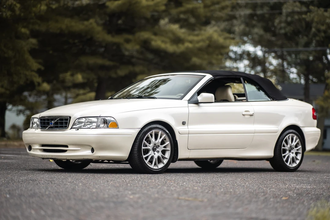 2004 Volvo C70 1st Gen - Image 8 of 31