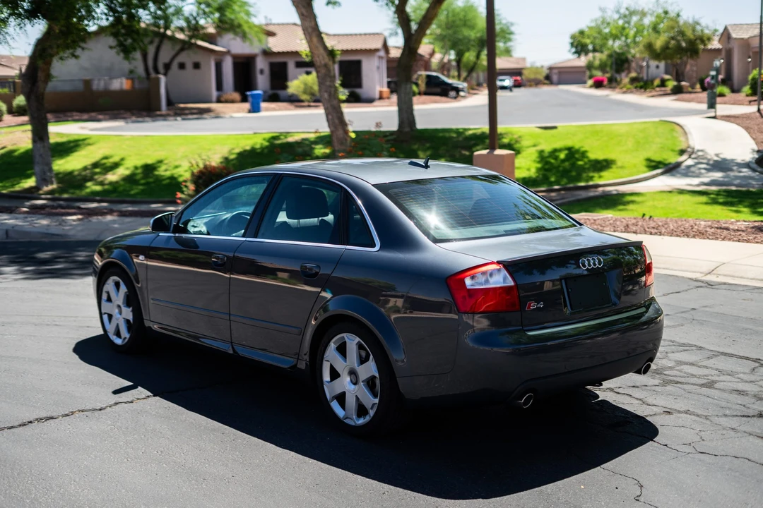 2005 Audi B6 S4 - Image 25 of 31