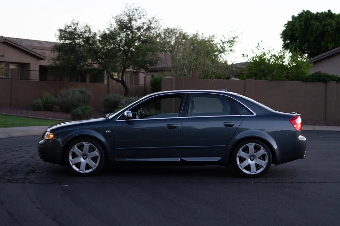2005 Audi B6 S4 - Image 22 of 31
