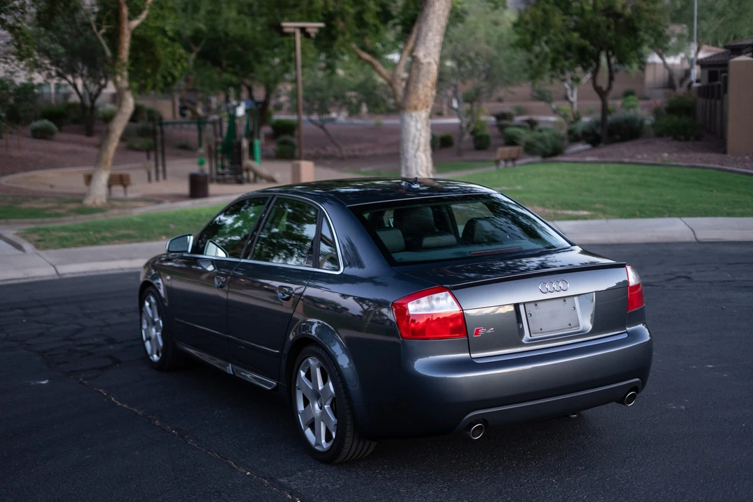 2005 Audi B6 S4 - Image 28 of 31