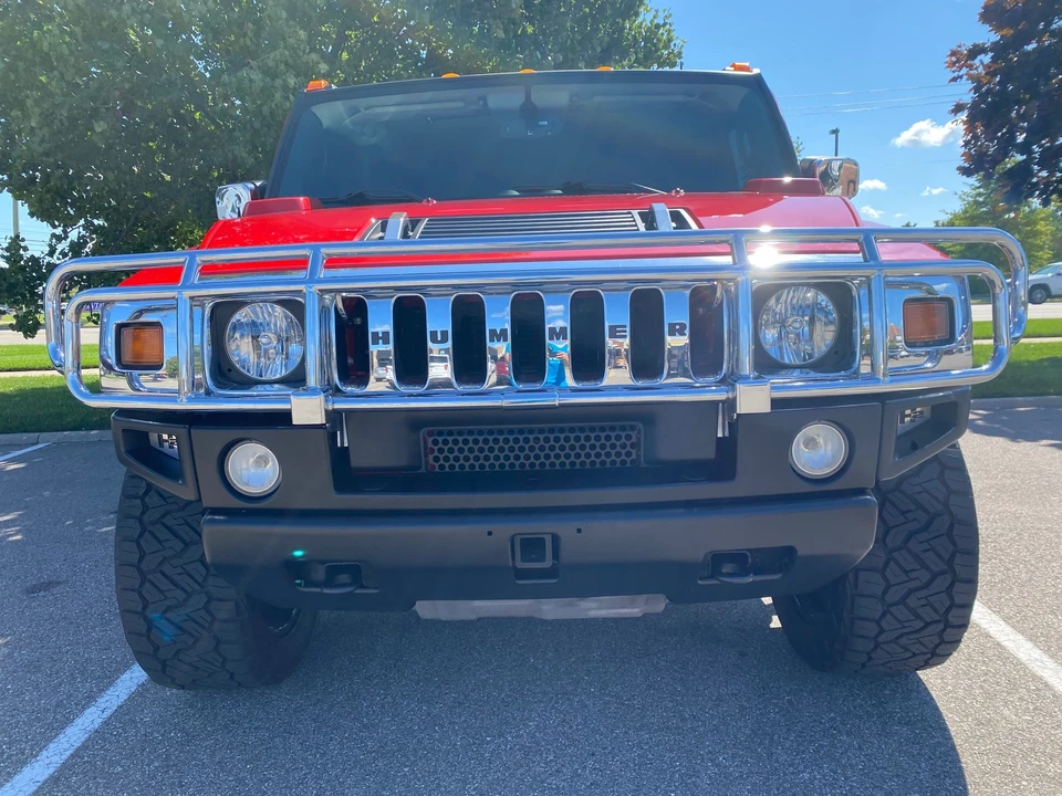 2005 Hummer Hummer H2 - Image 2 of 31
