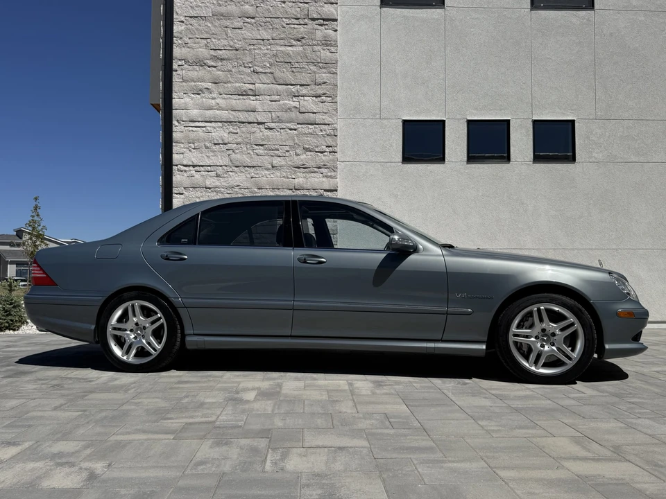 2005 Mercedes-Benz W220 S 55 & S 65 AMG - Image 15 of 31