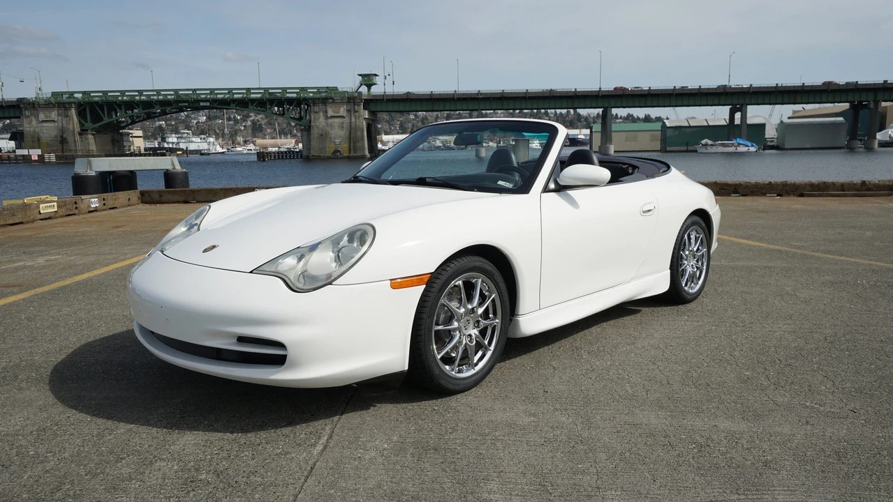 2005 Porsche 997 Carrera - Image 28 of 31