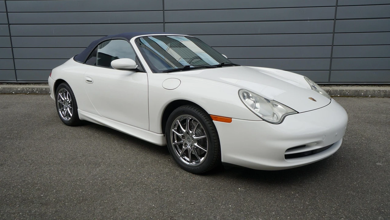 2005 Porsche 997 Carrera - Image 24 of 31