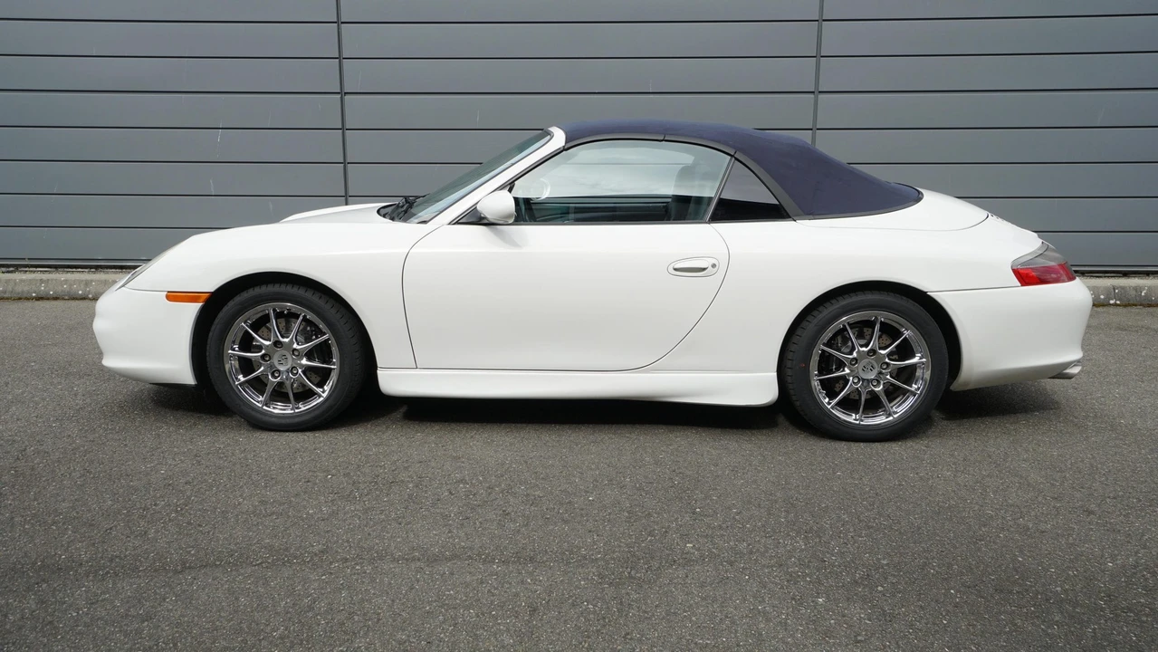 2005 Porsche 997 Carrera - Image 7 of 31