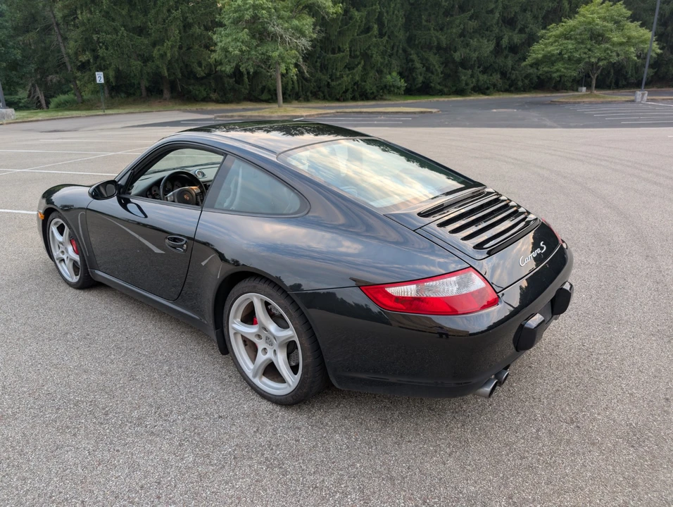 2005 Porsche 997 Carrera S - Image 10 of 31