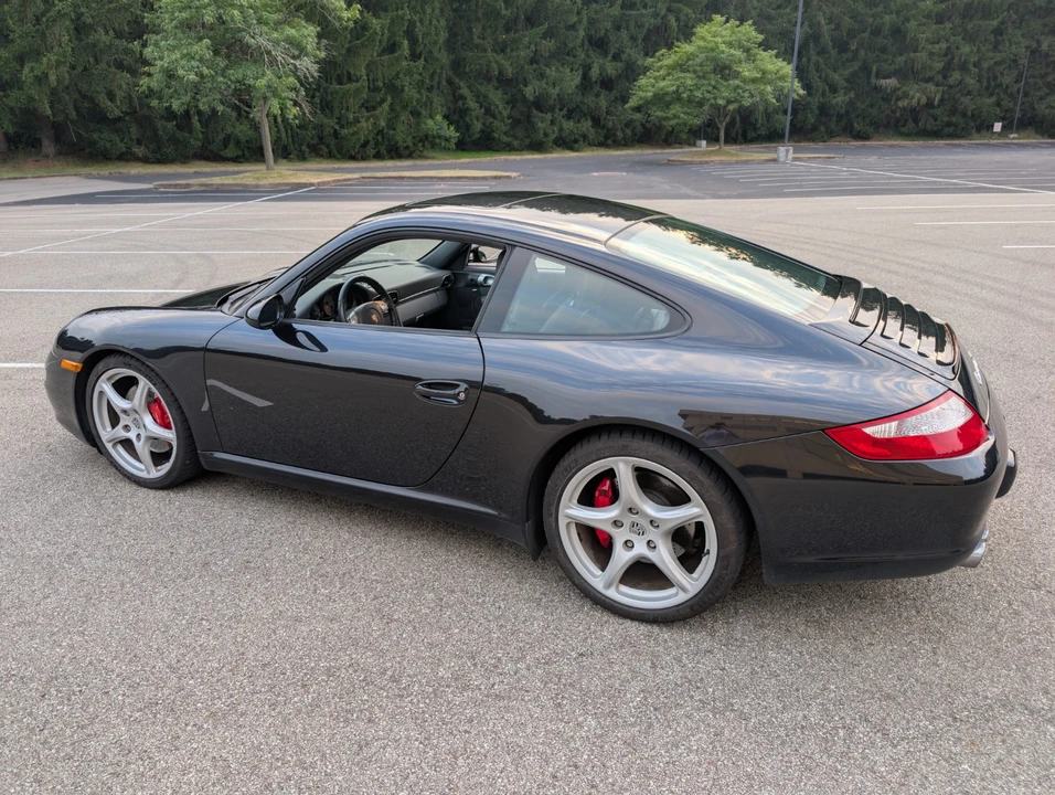 2005 Porsche 997 Carrera S - Image 9 of 31