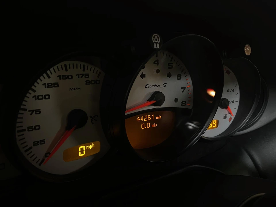 2005 Porsche 996 Turbo - Image 20 of 31