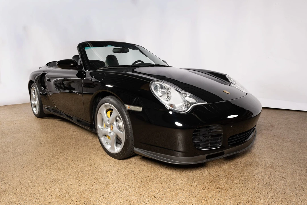 2005 Porsche 996 Turbo - Image 13 of 31