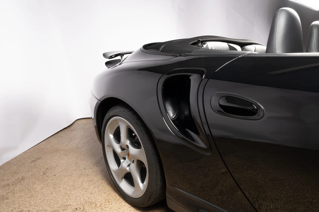 2005 Porsche 996 Turbo - Image 26 of 31
