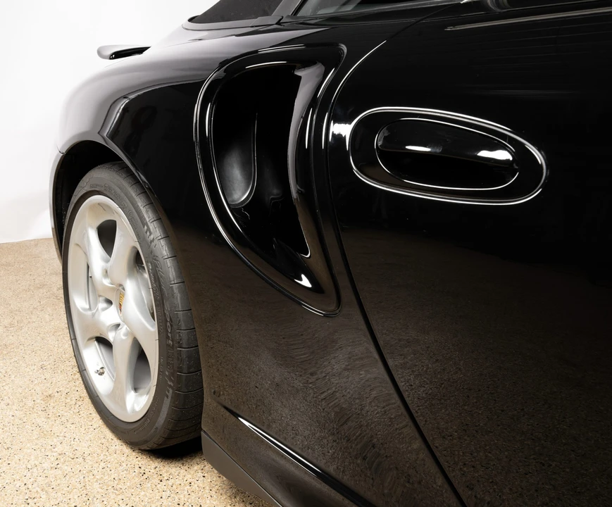 2005 Porsche 996 Turbo - Image 25 of 31