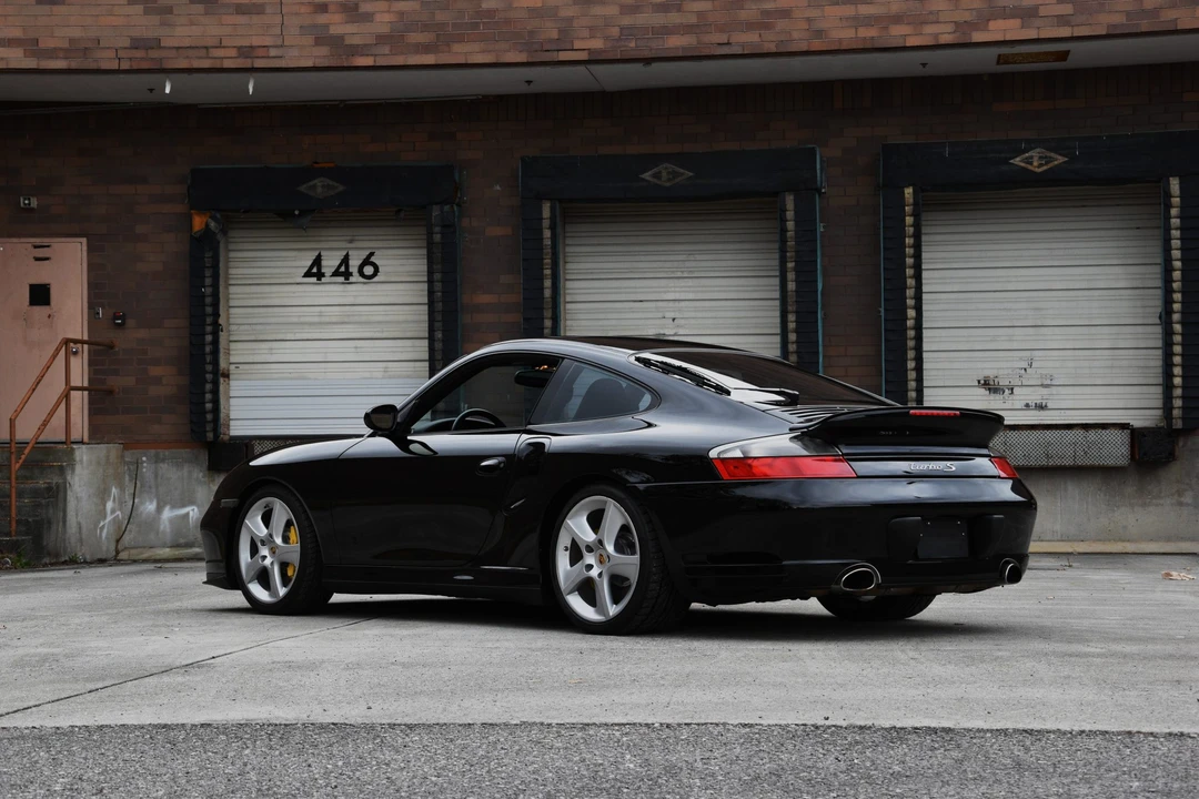 2005 Porsche 996 Turbo - Image 9 of 31