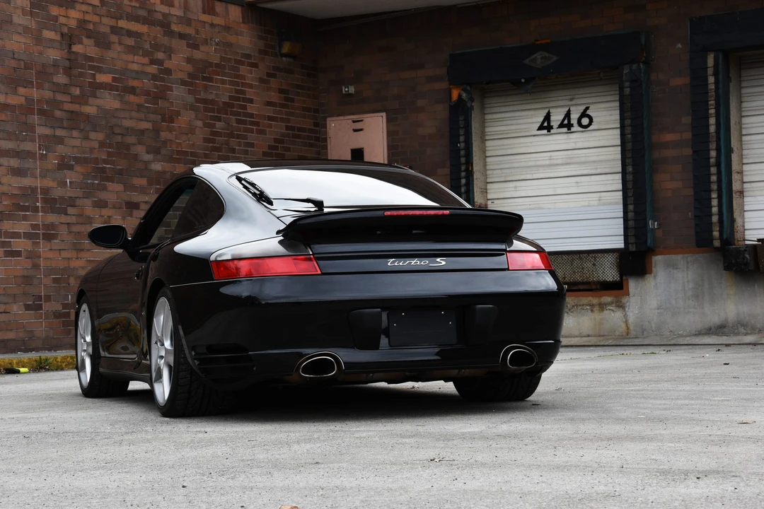 2005 Porsche 996 Turbo - Image 15 of 31